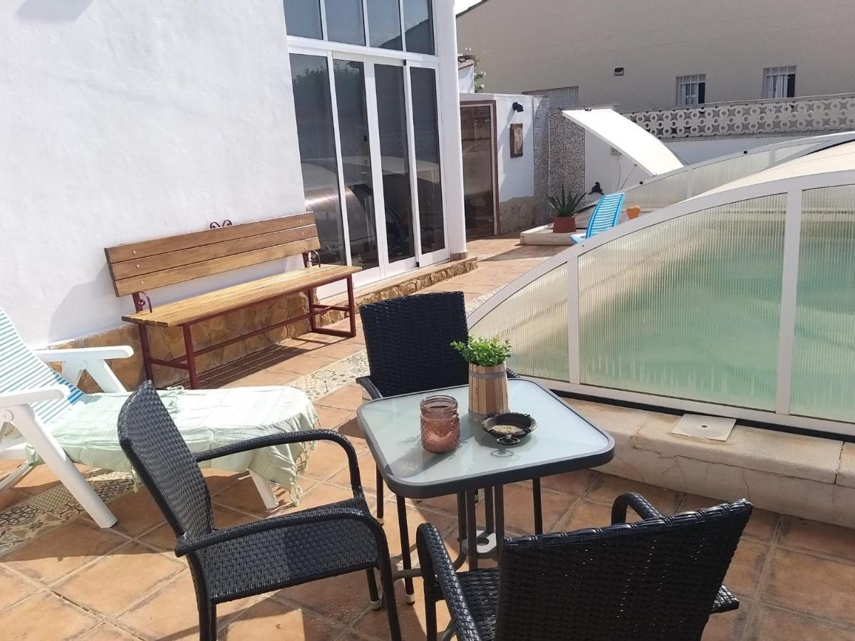 Hotel Tienda Linda Puebla de Vallbona Zewnętrze zdjęcie