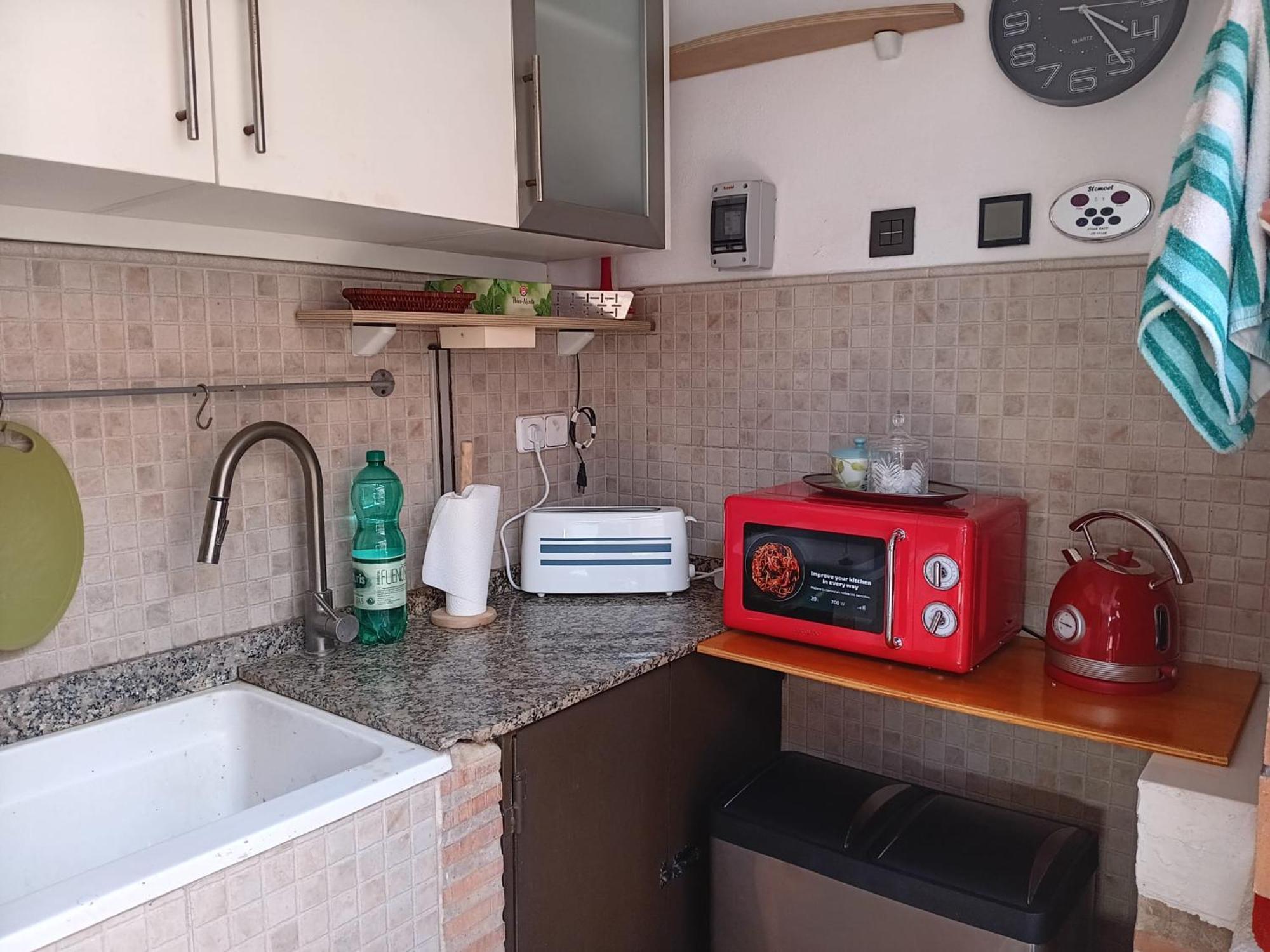 Hotel Tienda Linda Puebla de Vallbona Zewnętrze zdjęcie